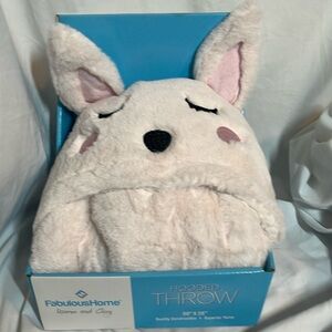 NIB Hooded throw - Pink Bunny 50”x28”